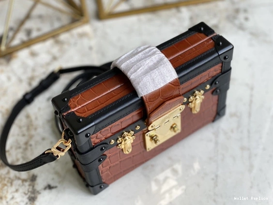 Cheap MALLE VUITTON PETITE LOUIS 0714